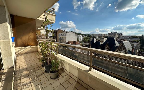Appartement à vendre    3 pièces • 72,85 m2 La Varenne - Saint-Maur-des-Fossés