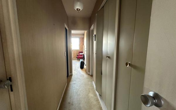 Appartement à vendre    3 pièces • 72,85 m2 La Varenne - Saint-Maur-des-Fossés