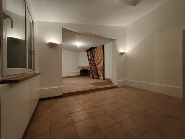 PROCHE CENTRE VILLE, DANS QUARTIER ST JUST DES MARAIS, MAISON BOURGEOISE DE 160 M² HAB AVEC GARAGE ET JARDIN  Beauvais (60000)