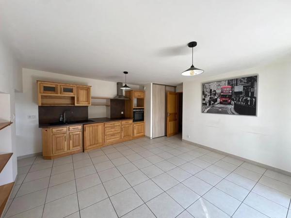 Appartement à louer à Laveyrune (48250)