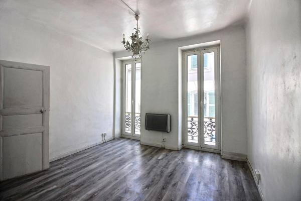 Appartement T2 à vendre à Marseille - Cours Julien