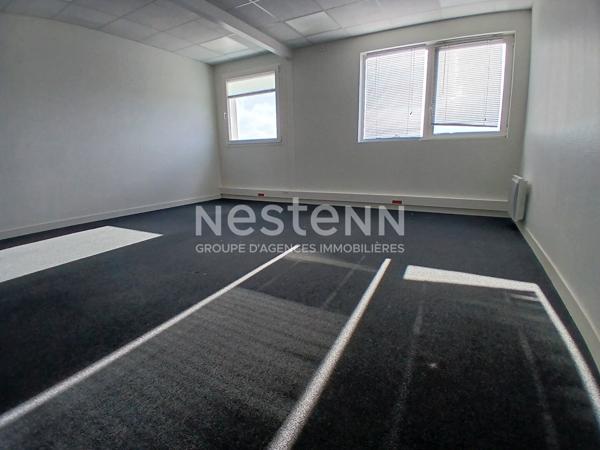 A LOUER BUREAUX DE 220 M2 SUR LAROISEAU Vannes