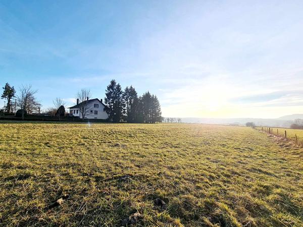 Propriété à Is-en-Bassigny