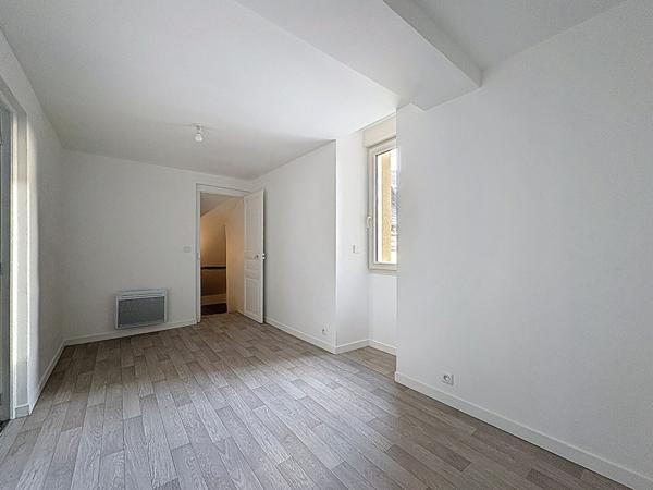 A vendre - Maison avec studio - 6 pièces - 148m² - DV6028