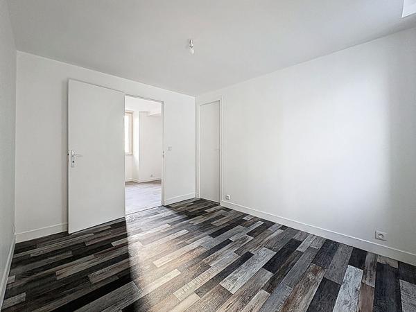 A vendre - Maison avec studio - 6 pièces - 148m² - DV6028