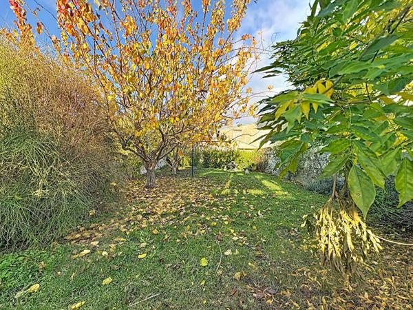 A vendre - Maison avec studio - 6 pièces - 148m² - DV6028