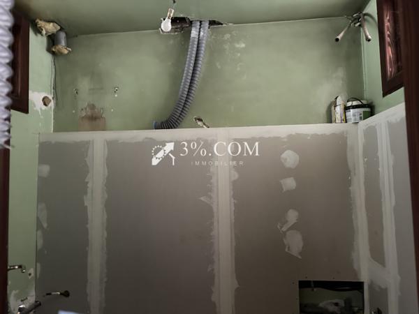 Ensemble immobilier de 500 m² composé de deux bâtiments MIRECOURT Mirecourt (88500)