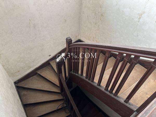 Ensemble immobilier de 500 m² composé de deux bâtiments MIRECOURT Mirecourt (88500)