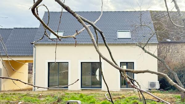 Noailles proche, maison neuve 6 pièces, Séjour triple, 3 chambres, 1100 m² de jardin