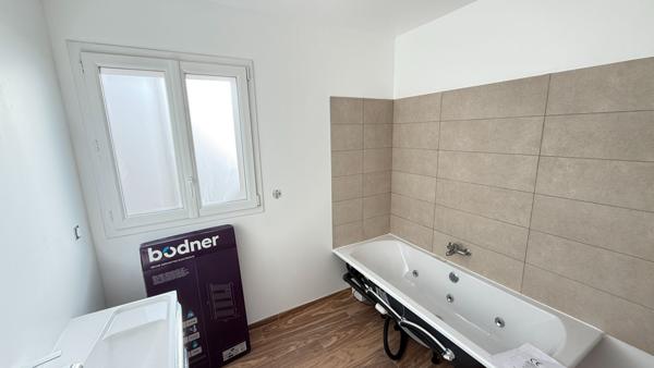 Noailles proche, maison neuve 6 pièces, Séjour triple, 3 chambres, 1100 m² de jardin