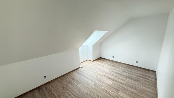 Noailles proche, maison neuve 6 pièces, Séjour triple, 3 chambres, 1100 m² de jardin