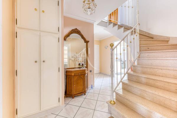 Maison Pontault Combault 6 pièce(s) 116.5 m2