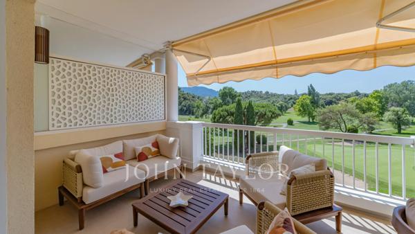 Exclusivité - Appartement rénové de standing – Riviera Golf