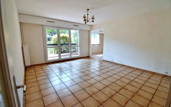 Appartement à vendre    5 pièces • 99,43 m2 Yerres