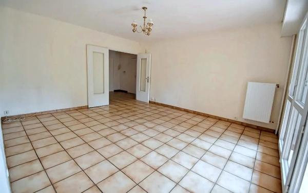 Appartement à vendre    5 pièces • 99,43 m2 Yerres