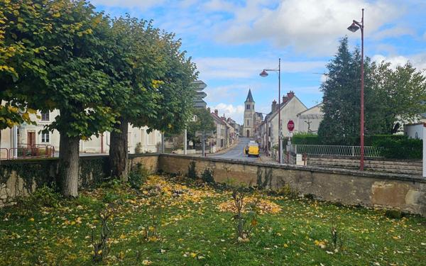 Maison à vendre    5 pièces • 152 m2 Sancergues