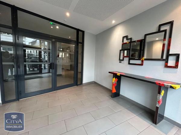 Appartement à louer 1 pièce 39.28m²