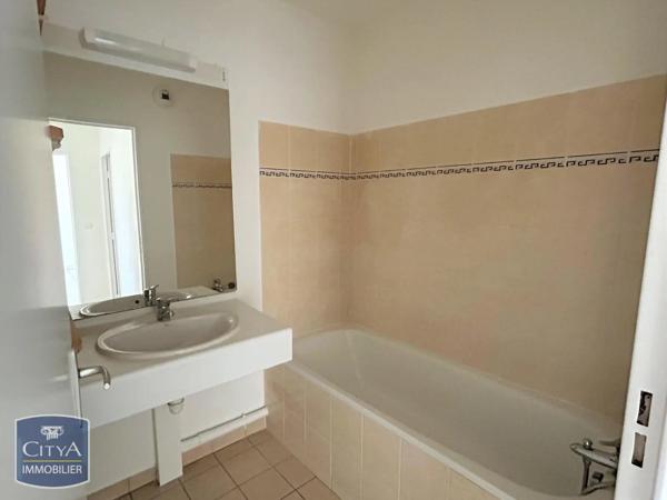 Appartement à louer 2 pièces 46.46m² Avignon (84140)