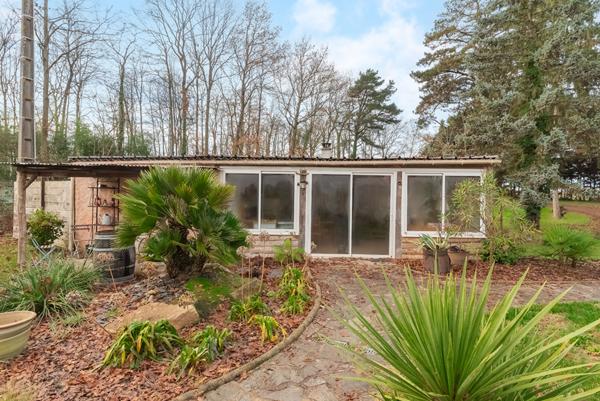 Chaumière à Brossay