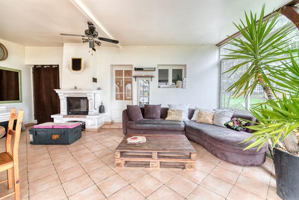 Chaumière à Brossay