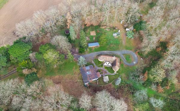 Chaumière à Brossay