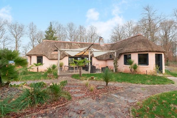 Chaumière à Brossay