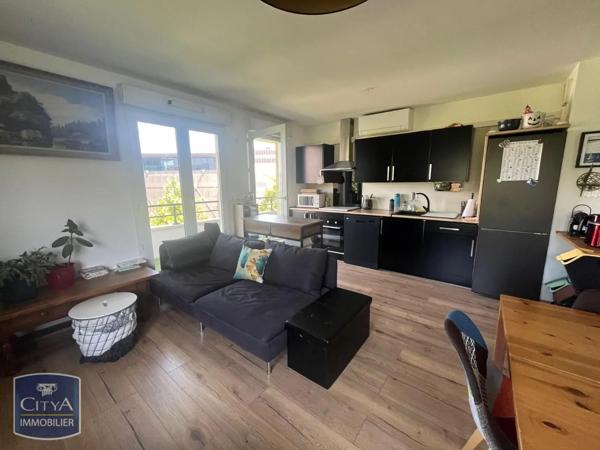Appartement à louer 3 pièces 55.26m² Dijon (21000)
