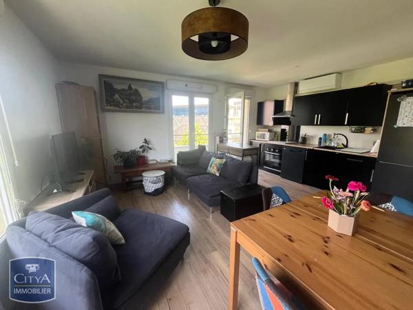 Appartement à louer 3 pièces 55.26m² Dijon (21000)