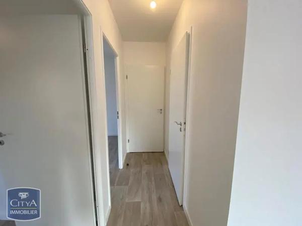 Appartement à louer 3 pièces 65.08m² Saint-Jean-de-Braye (45800)
