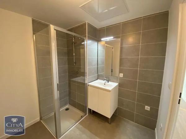 Appartement à louer 3 pièces 65.08m² Saint-Jean-de-Braye (45800)