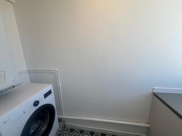 Marseille (13007) LOCATION APPARTEMENT MEUBLÉ TYPE 4 88M2 BALCON FILANT SPLENDIDE VUE MER ET VALLON DES AUFFES 35 BD CIEUSSA 130