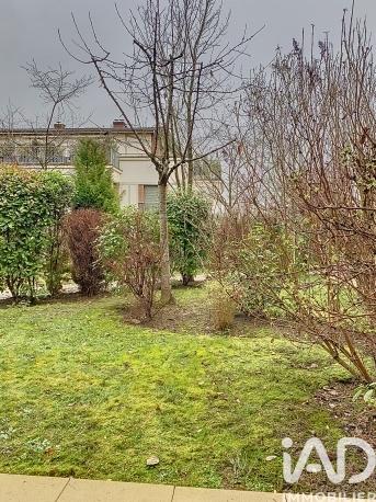 Location appartement 5 pièces 124 m² Garches