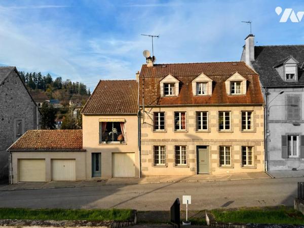 Ensemble immobilier de caractère à AUBUSSON – 270 m² habitables avec jardin et garages