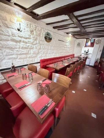 FONDS DE COMMERCE RESTAURANT ITALIEN 120 M2 FOUR A PIZZA A BOIS RUE SAINT LAZARE PARIS 9 EME