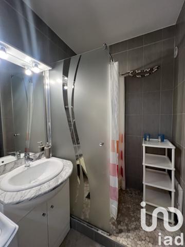 Appartement 2 pièces de 39 m² à Gréoux-les-Bains (04800)