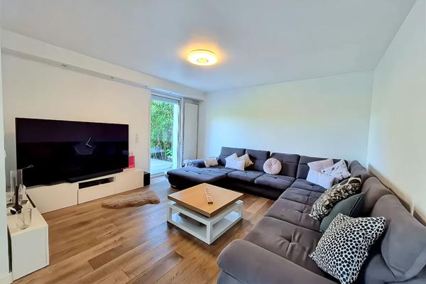 Maison Lesigny 10 pièce(s) 214 m2