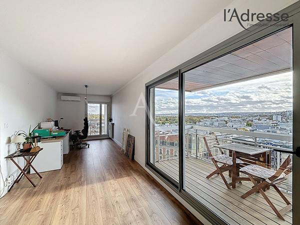 Appartement 82m² 4 pièces avec vue panoramique sur Paris et le bois de Boulogne