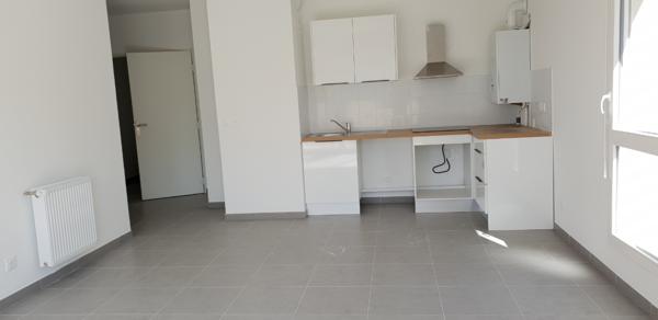 A louer Appartement Marseille 13004  2 pièce(s) 44 m2