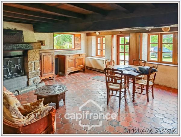 Maison à vendre 8 pièces, grand terrain, garage, PALLADUC (63)