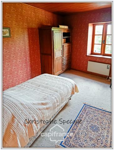 Maison à vendre 8 pièces, grand terrain, garage, PALLADUC (63)