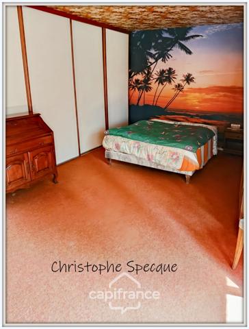 Maison à vendre 8 pièces, grand terrain, garage, PALLADUC (63)