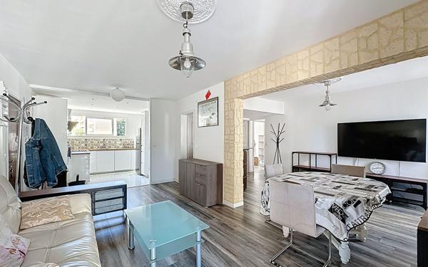 Appartement à louer    3 pièces • 73,59 m2 La Seyne-sur-Mer