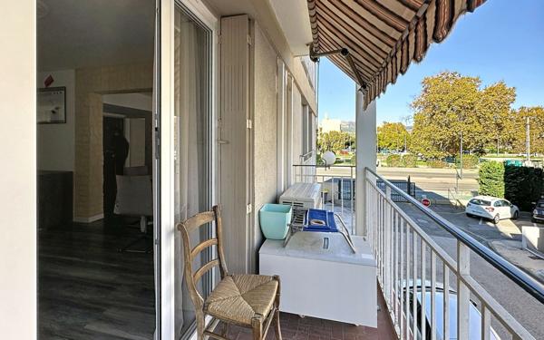 Appartement à louer    3 pièces • 73,59 m2 La Seyne-sur-Mer