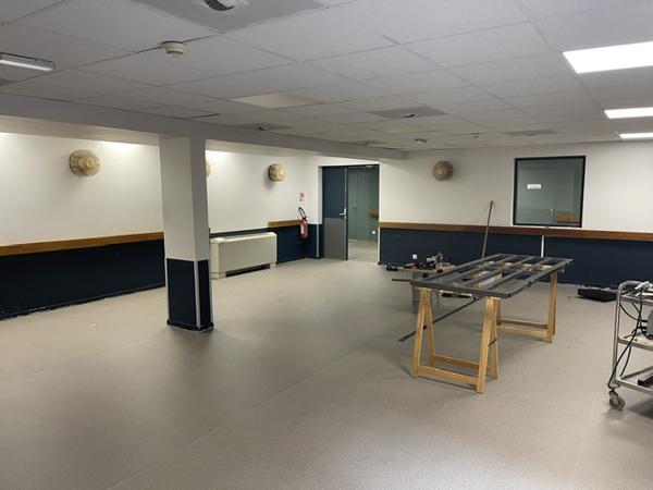Bureau
         10 pièces
        - 335 m² 399 000 €*