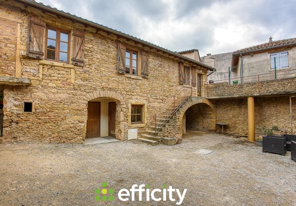 Maison
         20 pièces
        - 300 m² Bien prestige 599 000 € *