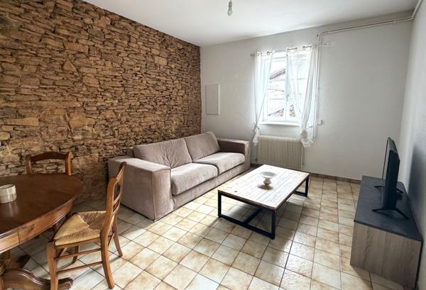 Maison
         20 pièces
        - 300 m² Bien prestige 599 000 € *
