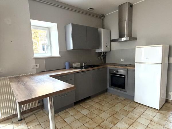 Maison
         20 pièces
        - 300 m² Bien prestige 599 000 € *