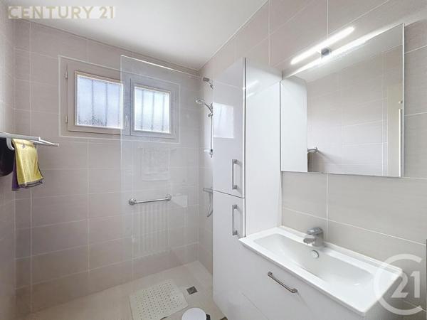 Maison à vendre  6 pièces - 105,90 m2 MONTPON MENESTEROL - 24