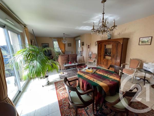 Appartement F3 à vendre  3 pièces - 95,99 m 2   BRIVE LA GAILLARDE  - 19