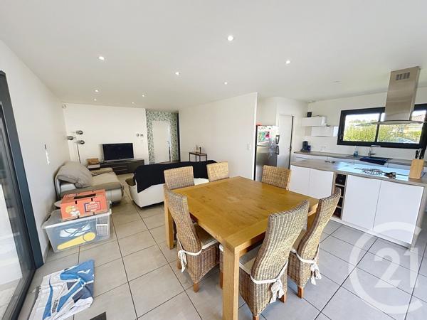 Maison à vendre  5 pièces - 120 m 2   MIOS  - 33
